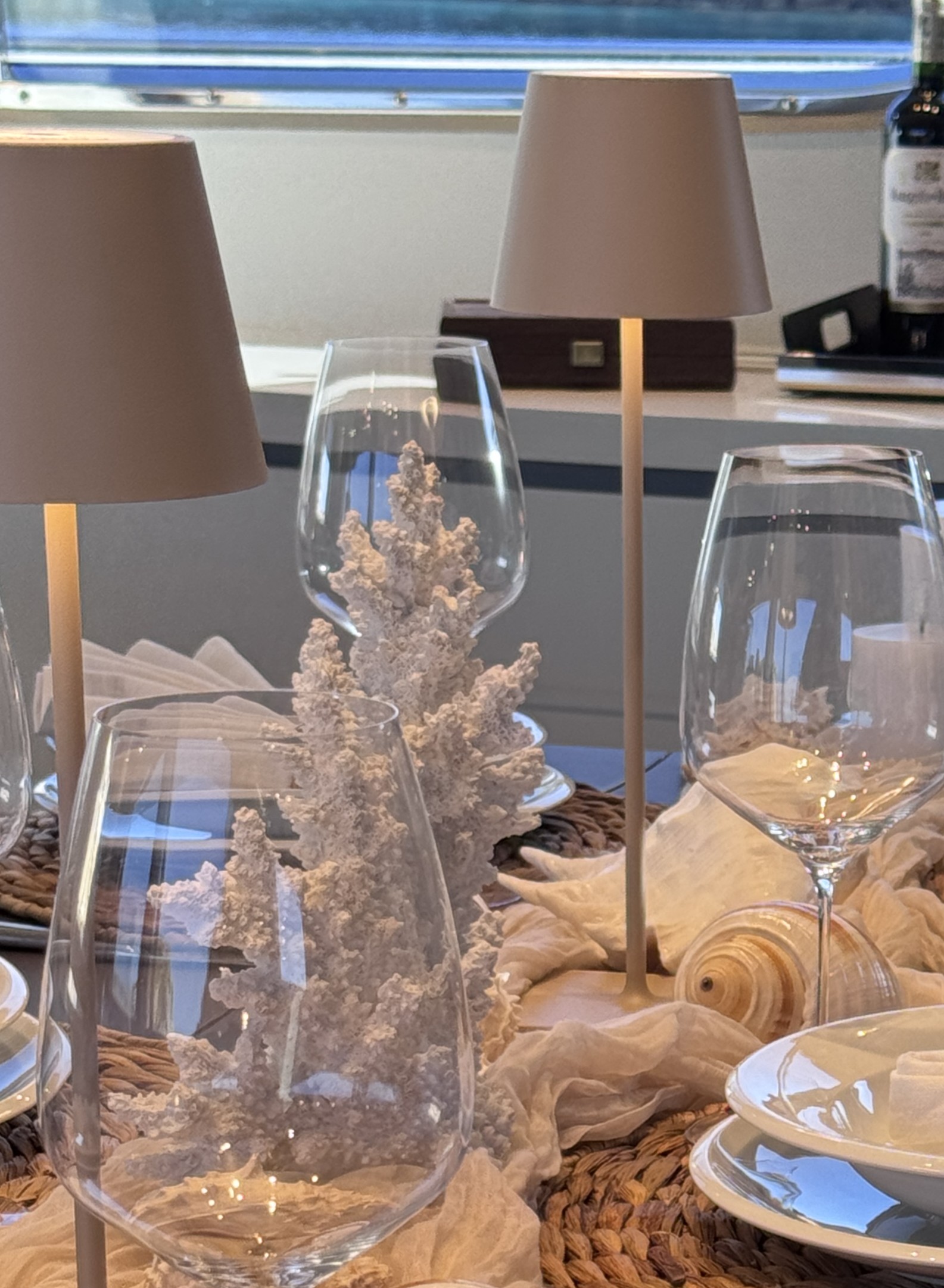 Poldina Sand Tischlampe