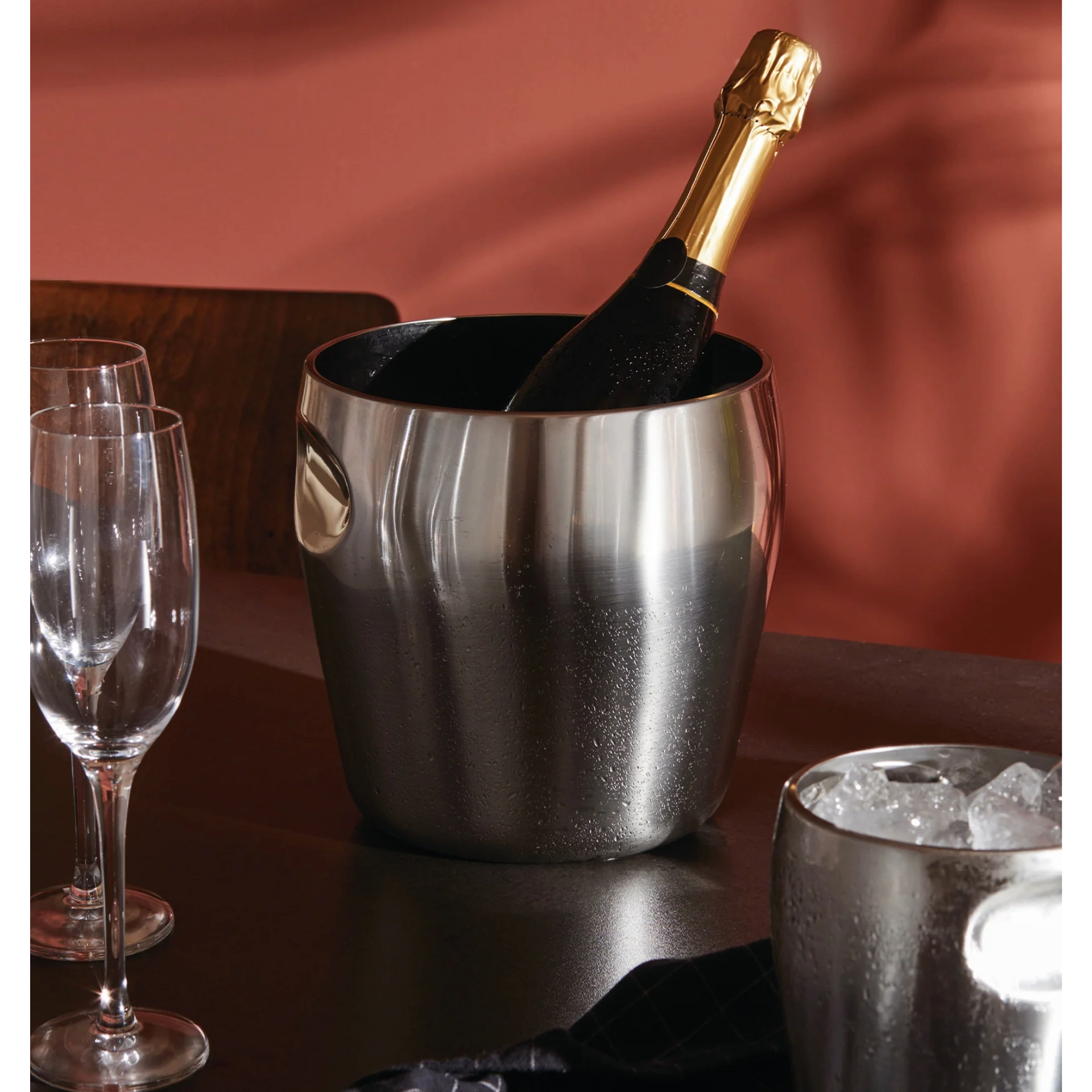 872 Champagne & Wine Cooler